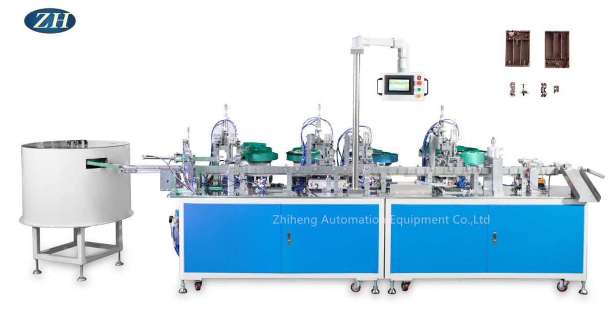 Accubak-assemblagemachine Hoge mate van automatisering voor drie accu's